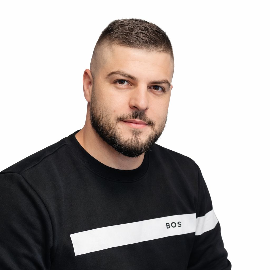 صورة مدير القسم